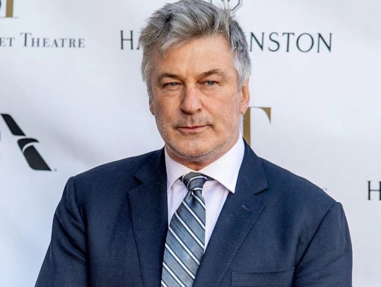 Alec Baldwin on dealing with years of Lyme disease pain